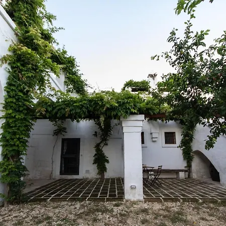 Masseria Parco Di Castro * Montalbano (Apulia)