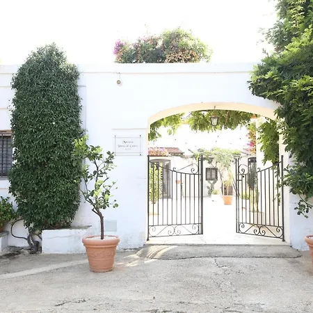 Masseria Parco Di Castro