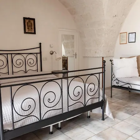 Masseria Parco Di Castro *