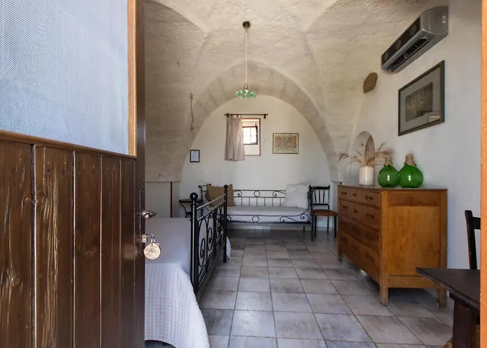 Masseria Parco Di Castro * Montalbano (Apulia)