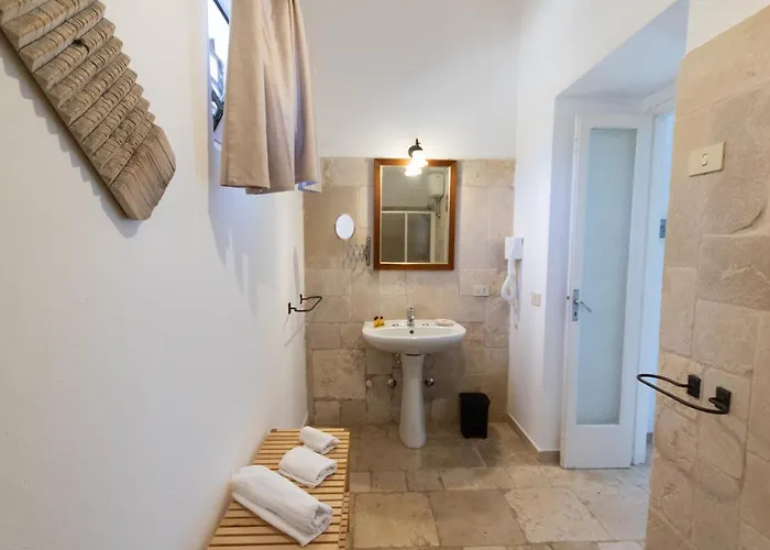 Masseria Parco Di Castro *