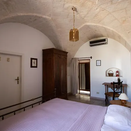 Masseria Parco Di Castro